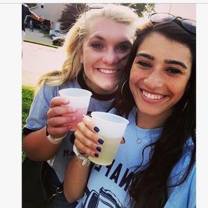 Meet your Posher, Allie